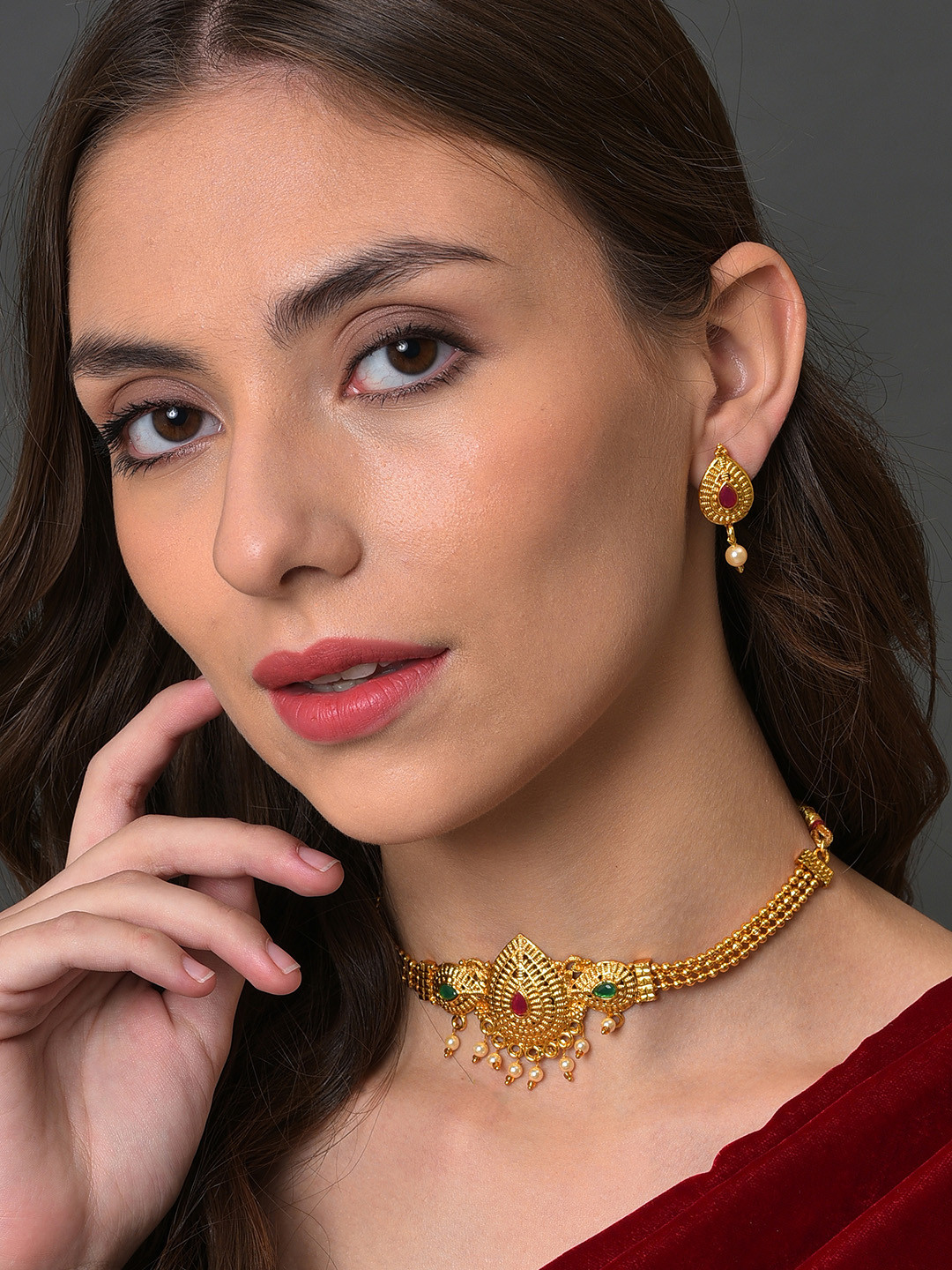 

SOHI Gold-Plated Pink & Green Stone-Studded & Pearl Beaded Jewellery Set