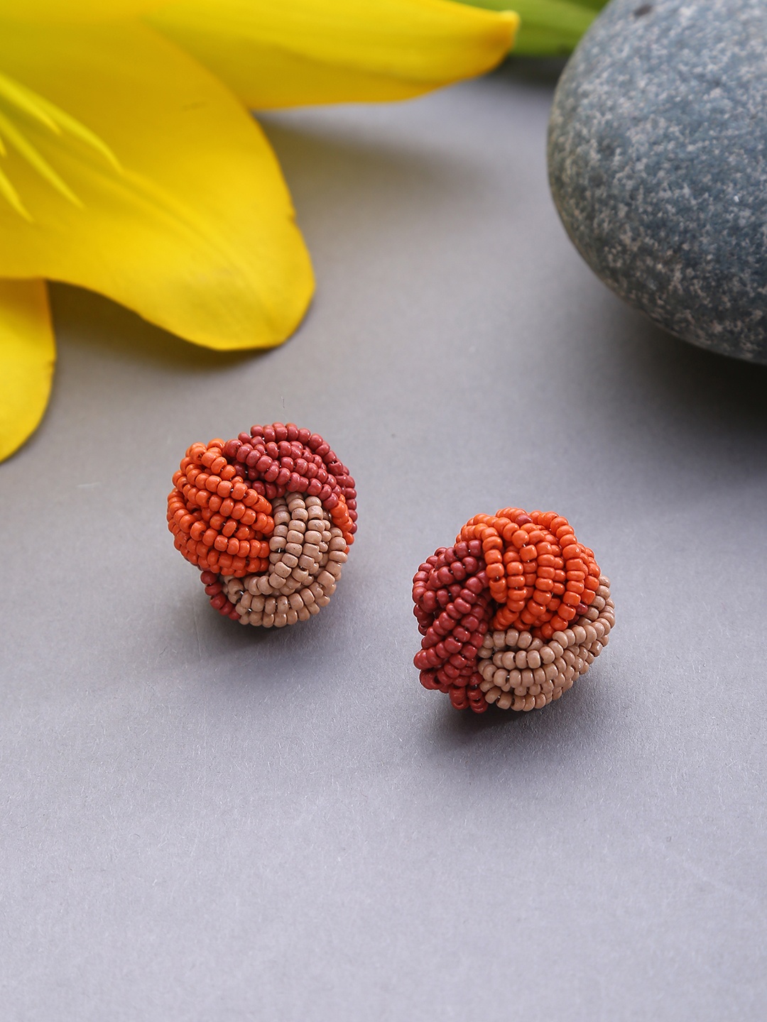 

SOHI Red & Beige Contemporary Studs Earrings