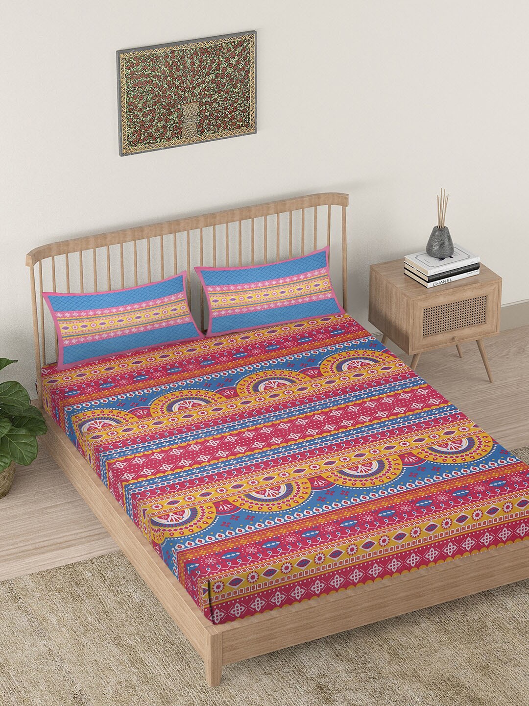 

EK BY EKTA KAPOOR Indian Kitsch Ethnic Motifs Cotton King Bedsheet with 2 Pillow Covers, Pink
