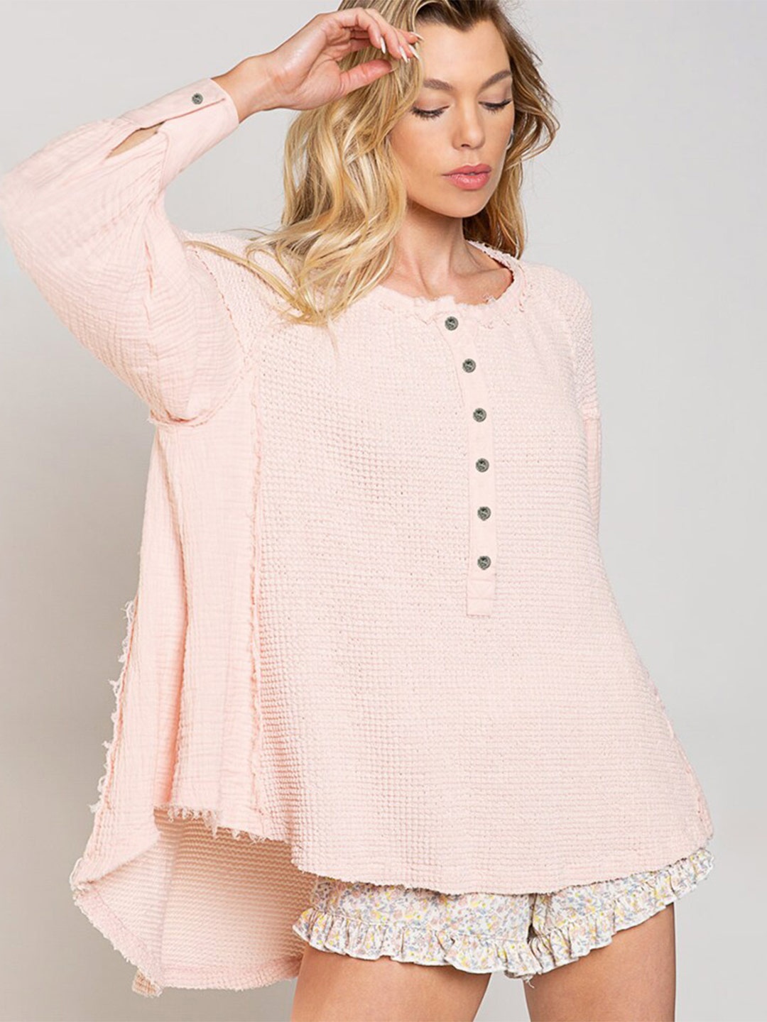 

StyleCast Pink Extended Sleeves Top