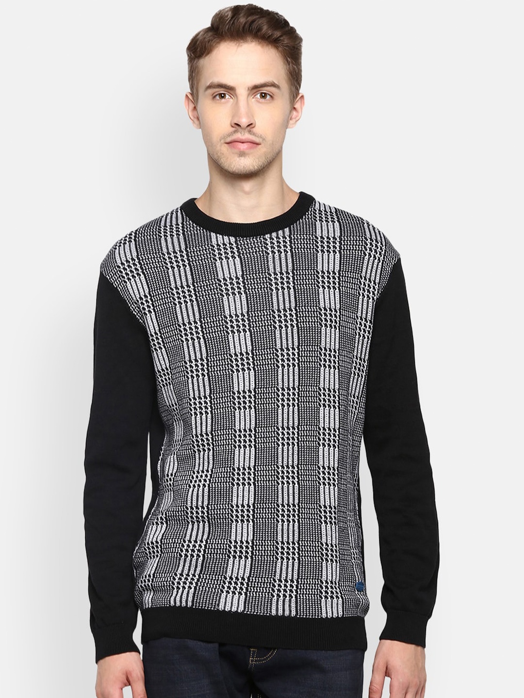 

Red Chief Men Black Checked Cotton Pullover