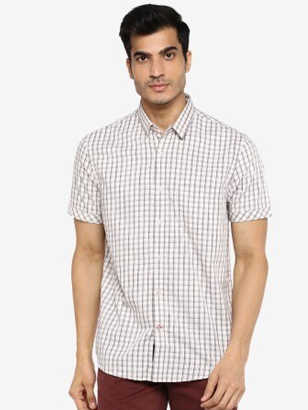 

Red Chief Men Slim Fit Gingham Checked Pure Cotton Casual Shirt, Beige