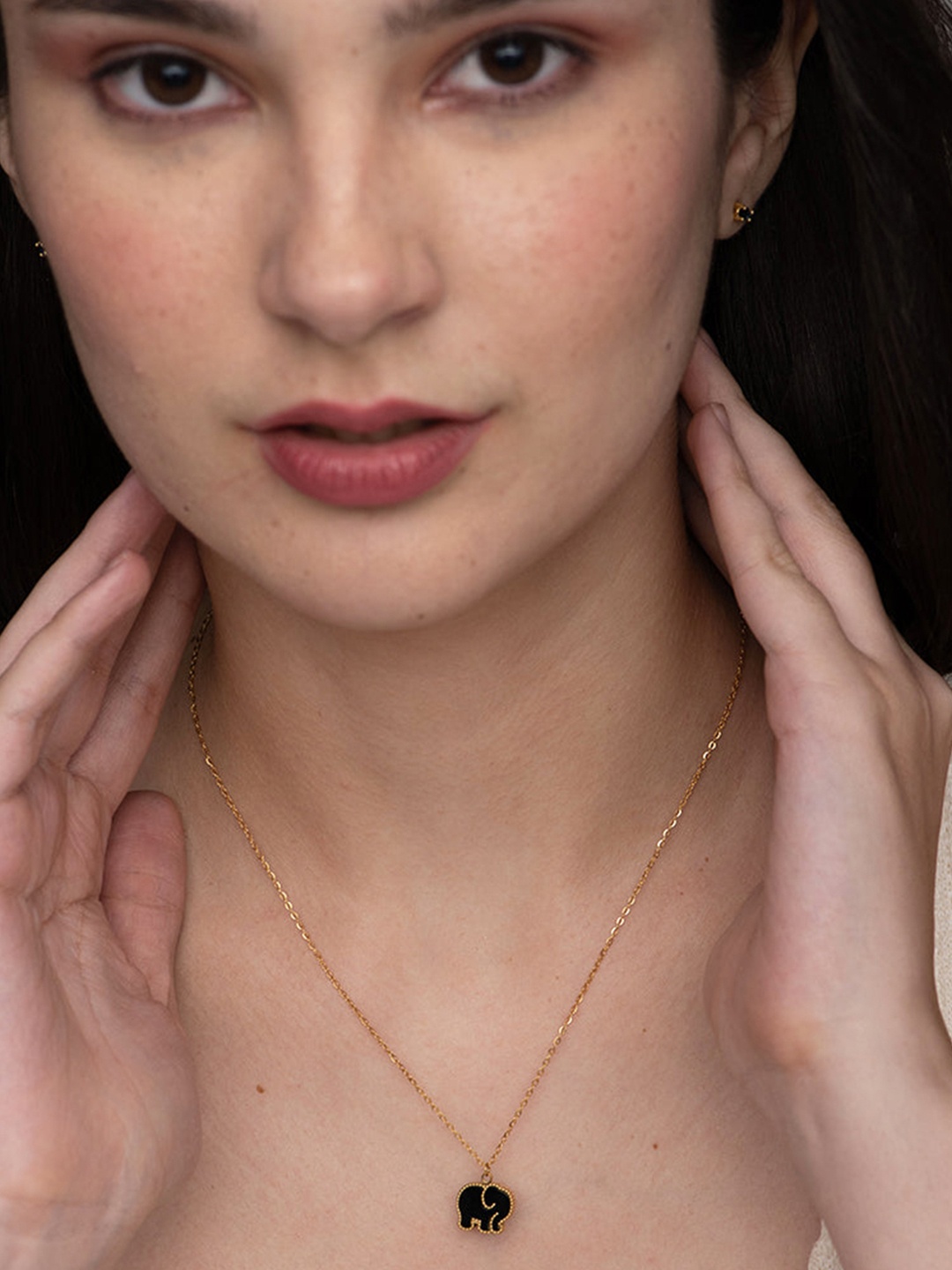 

PALMONAS Gold-Toned & Black Gold-Plated Necklace