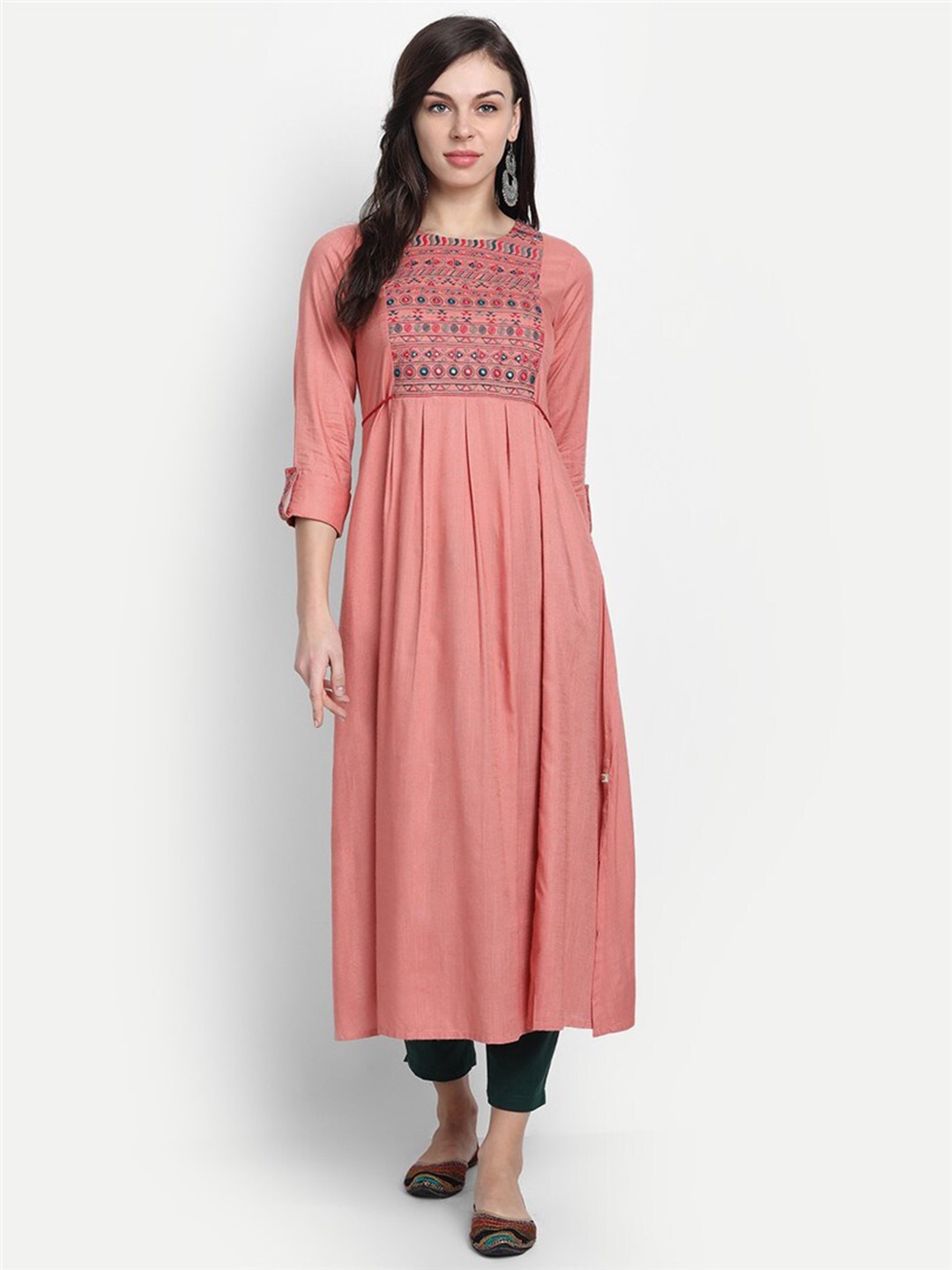 

fabGLOBAL Women Peach-Coloured Embroidered Mirror Work Kurta