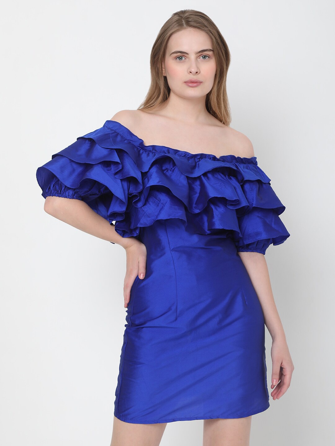 

Vero Moda Blue Off-Shoulder Ruffled Detailed Sheath Dress