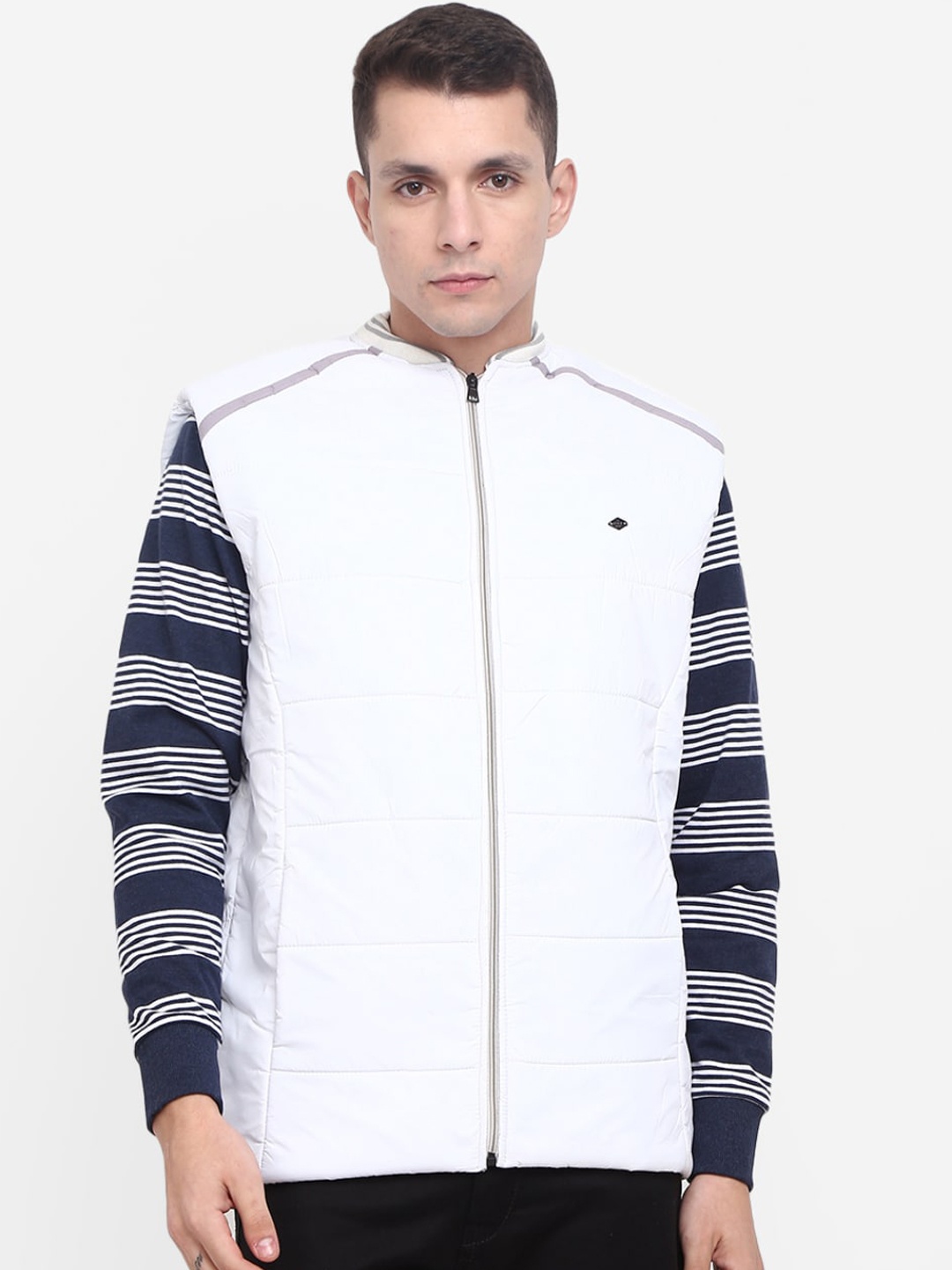

V-Mart Men White Lightweight Crop Puffer Jacket