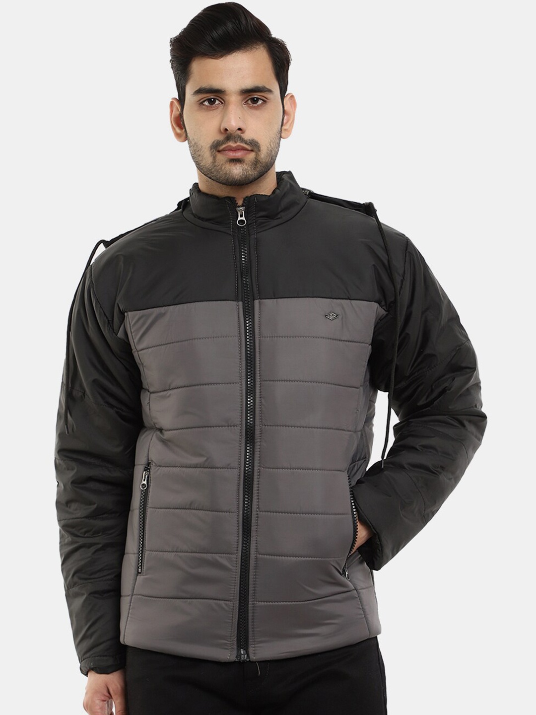 

V-Mart Men Grey Colourblocked Lightweight Puffer Jacket
