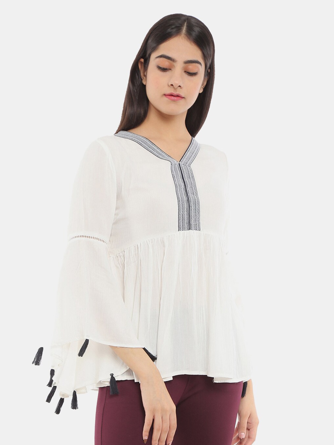 

V-Mart Off White Chiffon Top