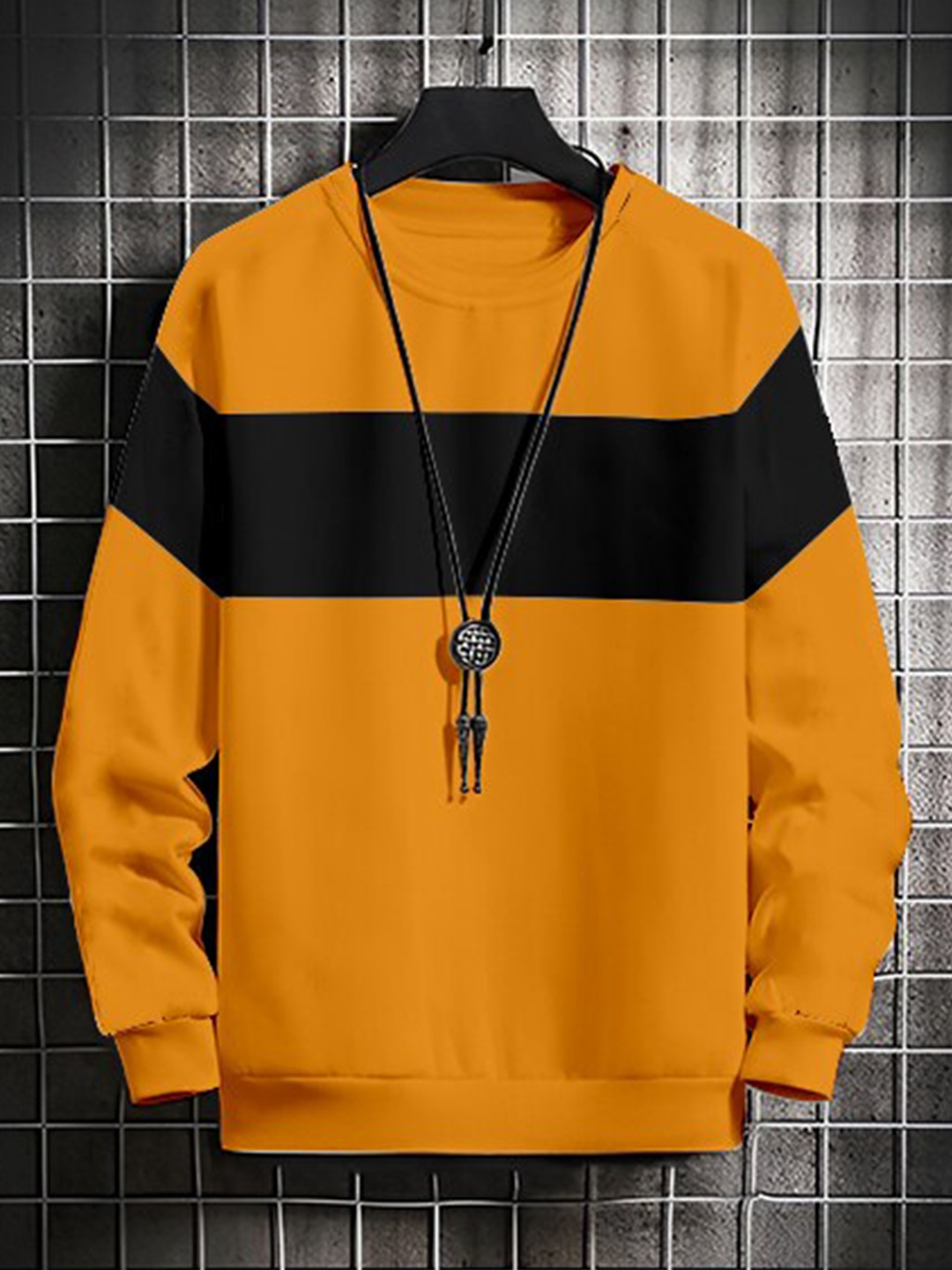 

GESPO Men Mustard Fleece Colourblocked Sweatshirt