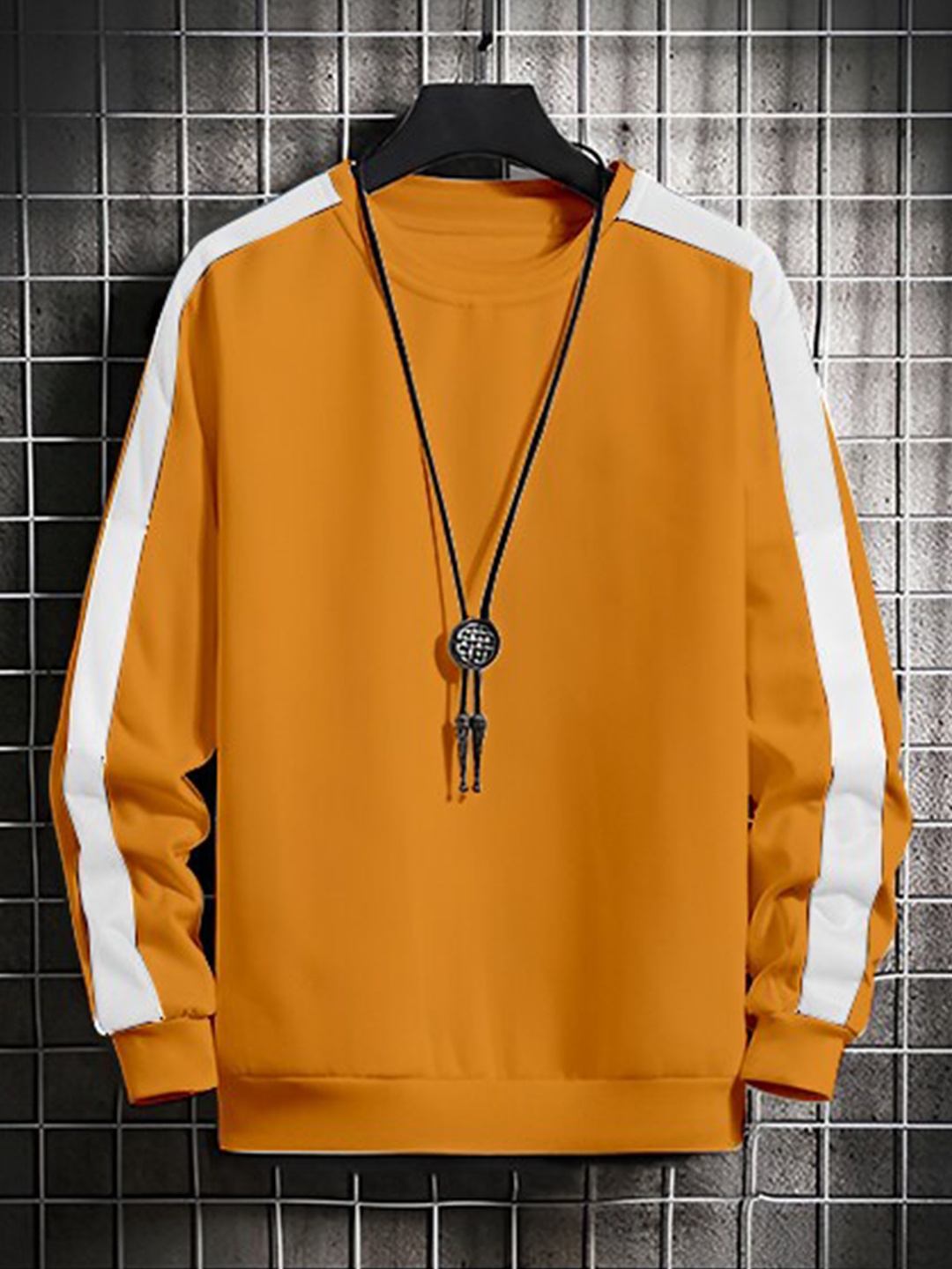

GESPO Men Mustard Sweatshirt