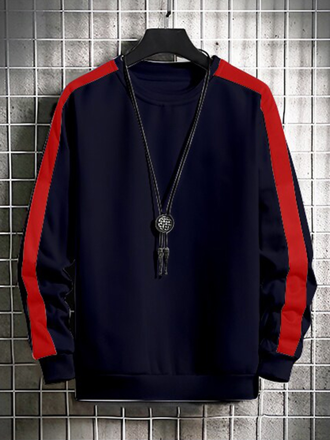

AUSK Men Blue Sweatshirt
