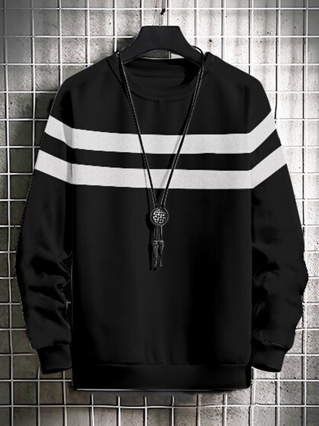 

AUSK Men Black Striped Sweatshirt