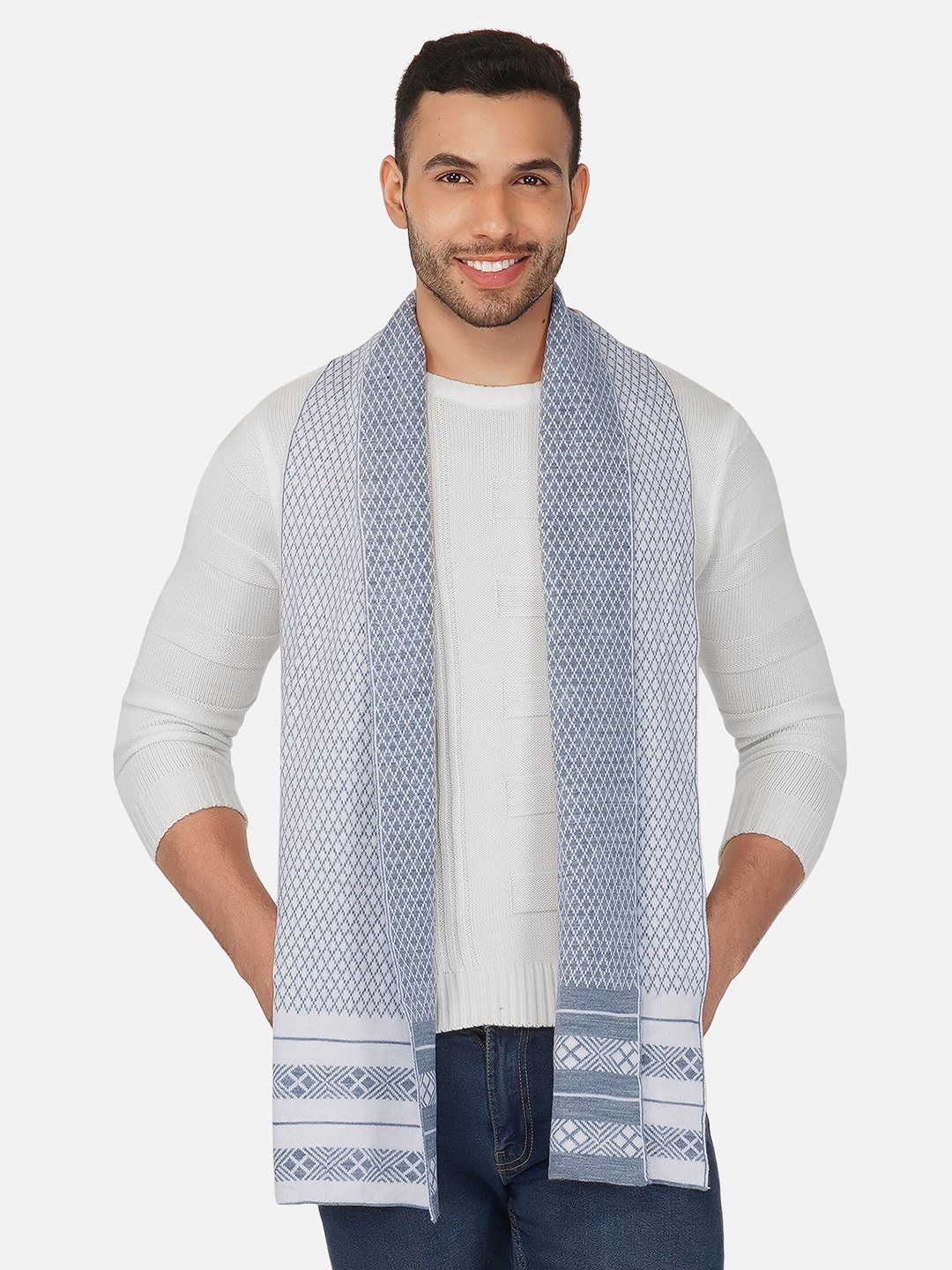 

JoE Hazel Men Grey & White Knitted Acrylic Reversible Muffler