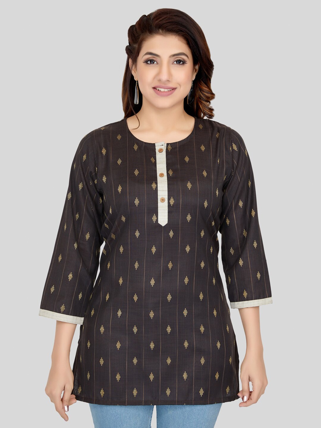 

Saree Swarg Ethnic Motifs Printed Kurti, Black