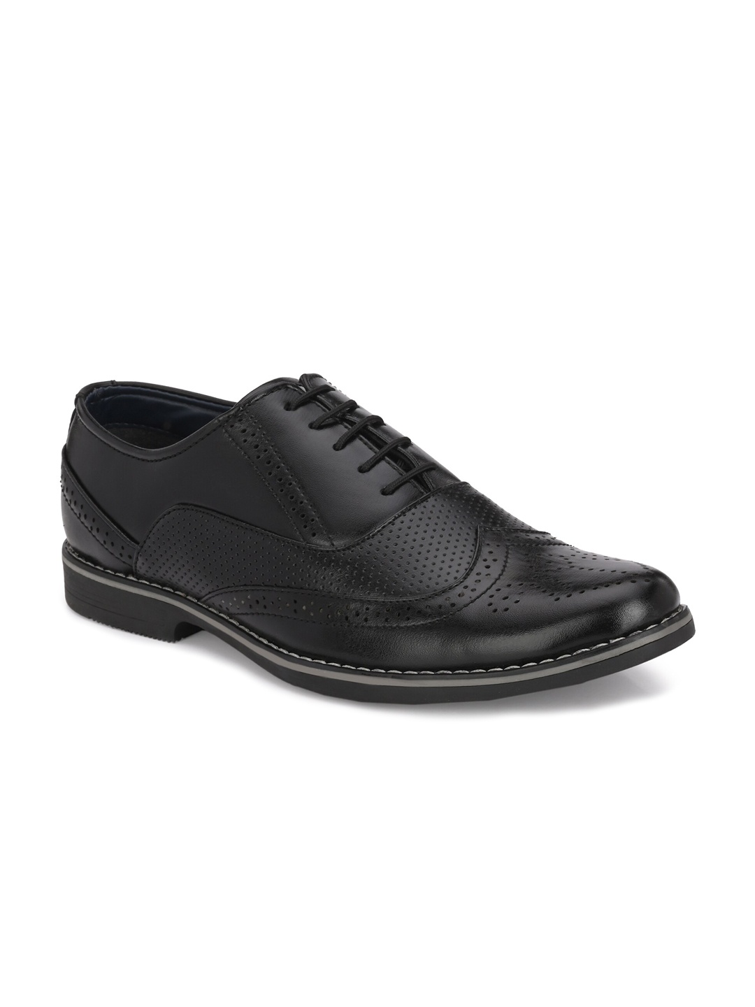 

Azzaro Black Men Black Formal Oxfords