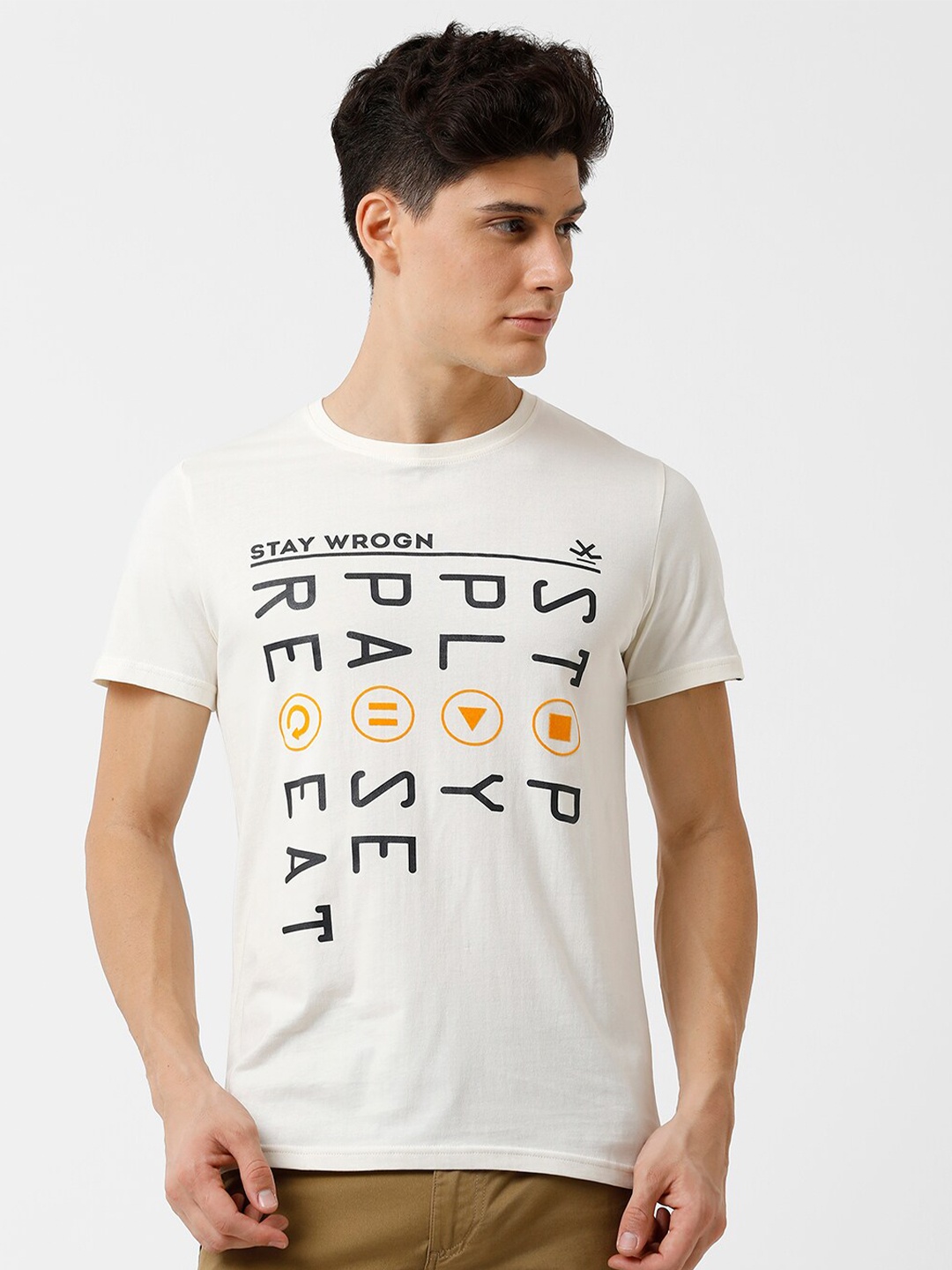 

WROGN Men White Printed Slim Fit T-shirt