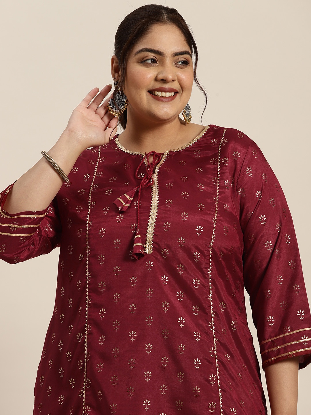 

Sztori Women Plus Size Ethnic Motifs Printed Gotta Patti Kurta, Red