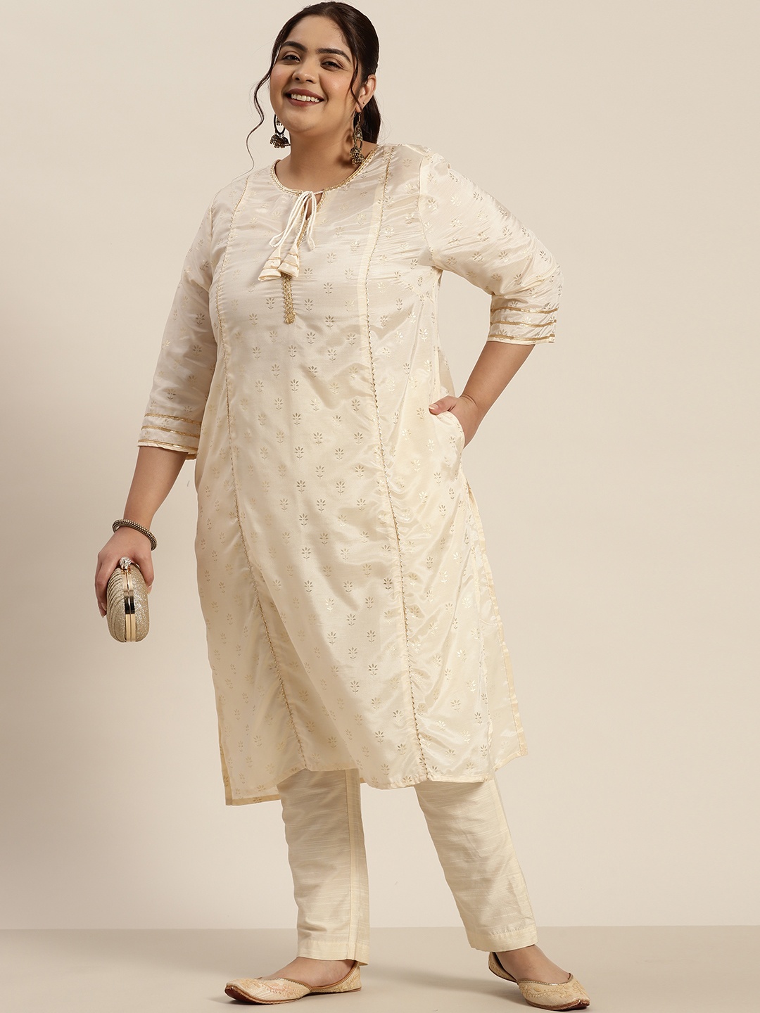 

Sztori Women Plus Size Ethnic Motifs Printed Zari Kurta, Cream