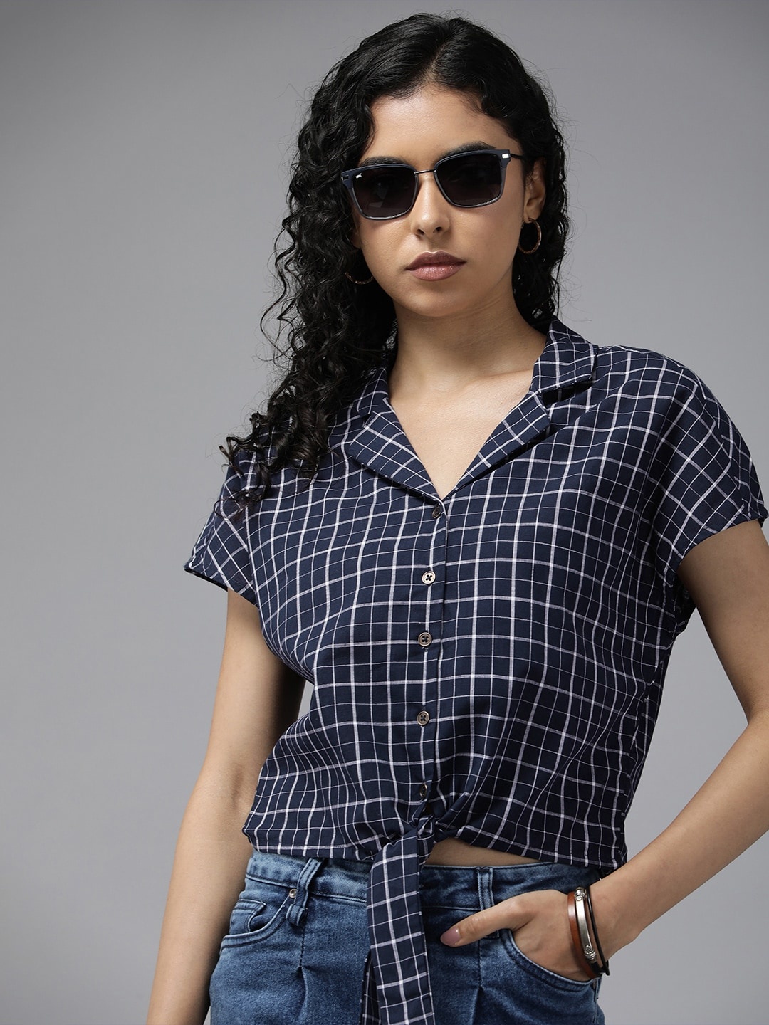 

The Roadster Lifestyle Co. Pure Cotton Checked Extended Sleeves Shirt Style Crop Top, Navy blue