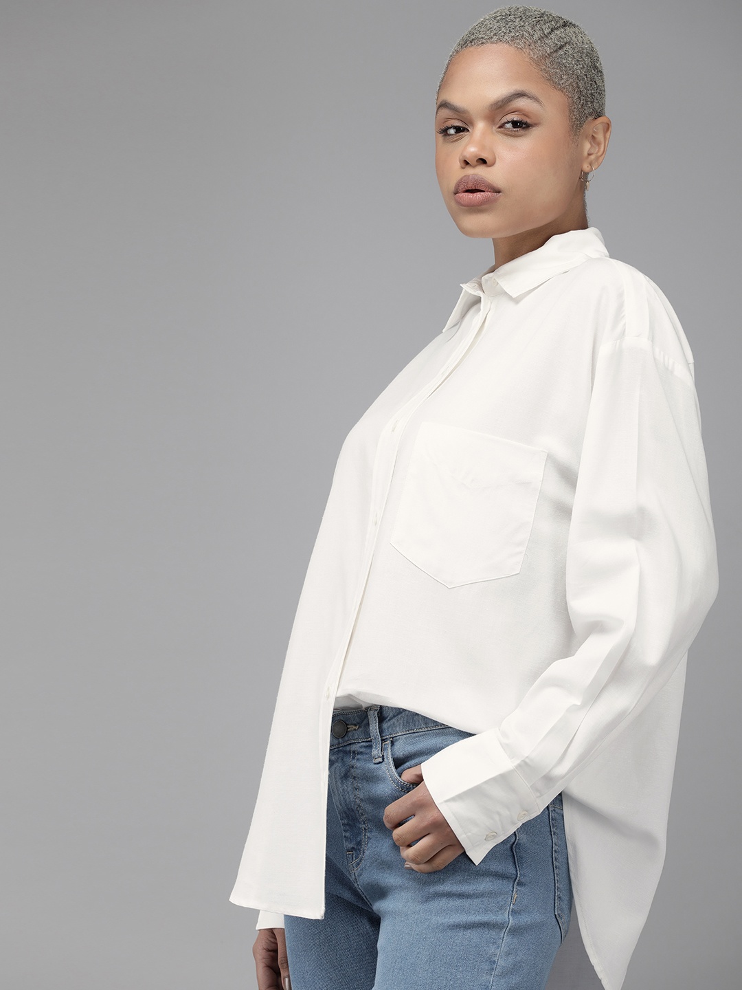 

The Roadster Lifestyle Co. Comfort Fit Longline Casual Shirt, White