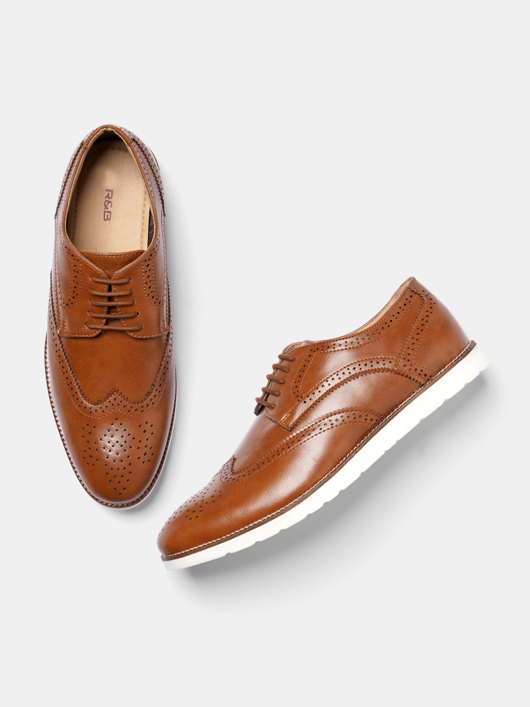 

R&B Men Perforations Brogues, Beige