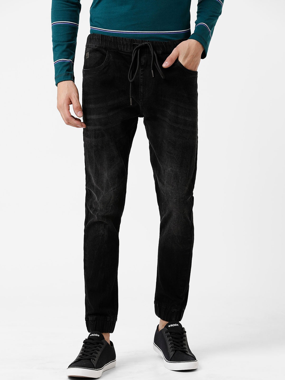 

WROGN Men Black Regular Fit Light Fade Jeans