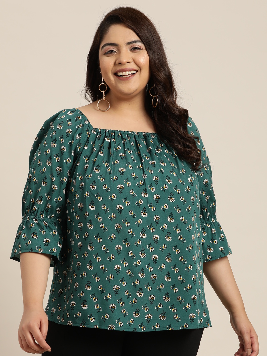 

Sztori Plus Size Conversational Printed Top, Green