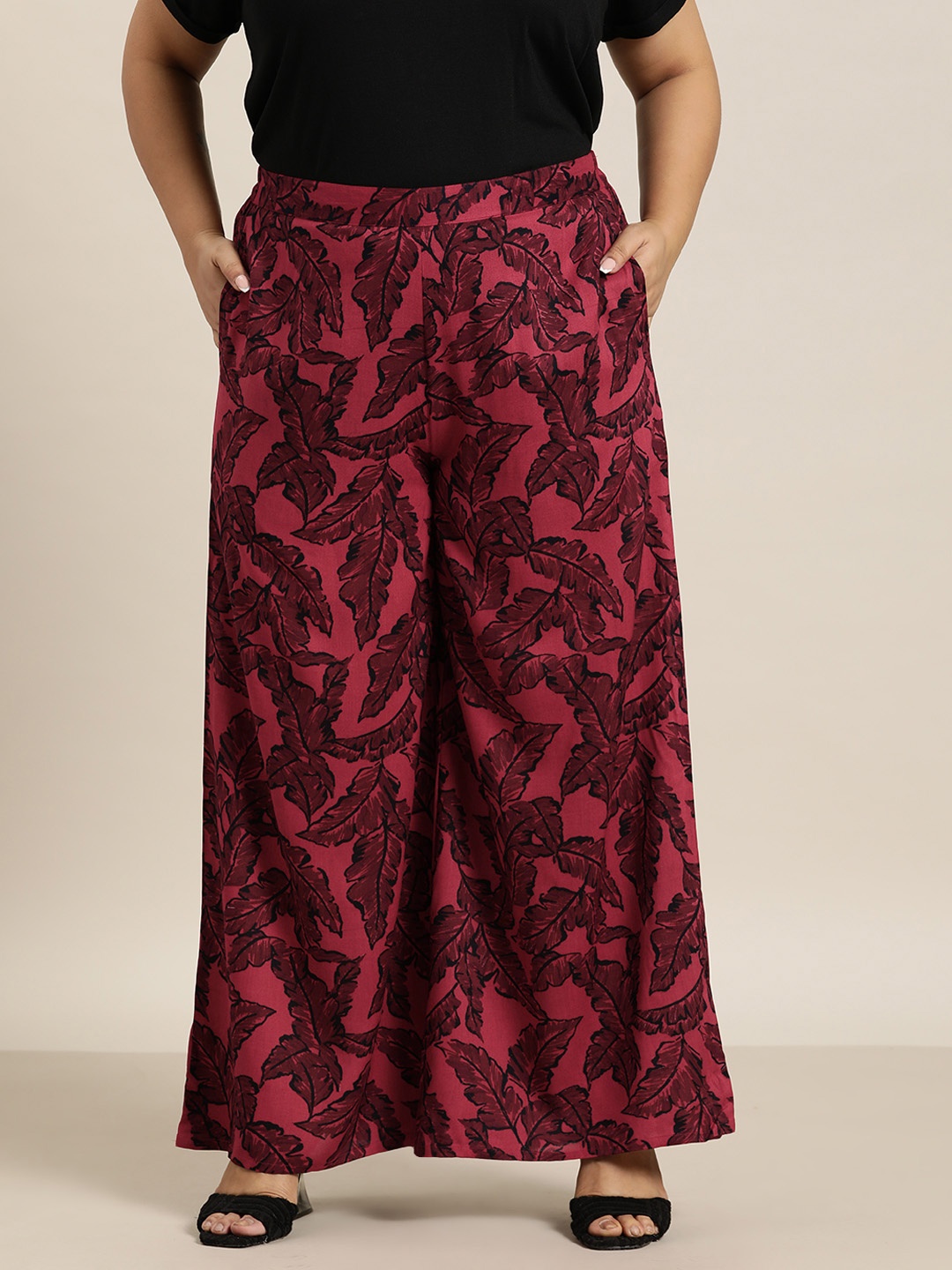 

Sztori Plus Size Women Tropical Printed Ethnic Trousers, Red