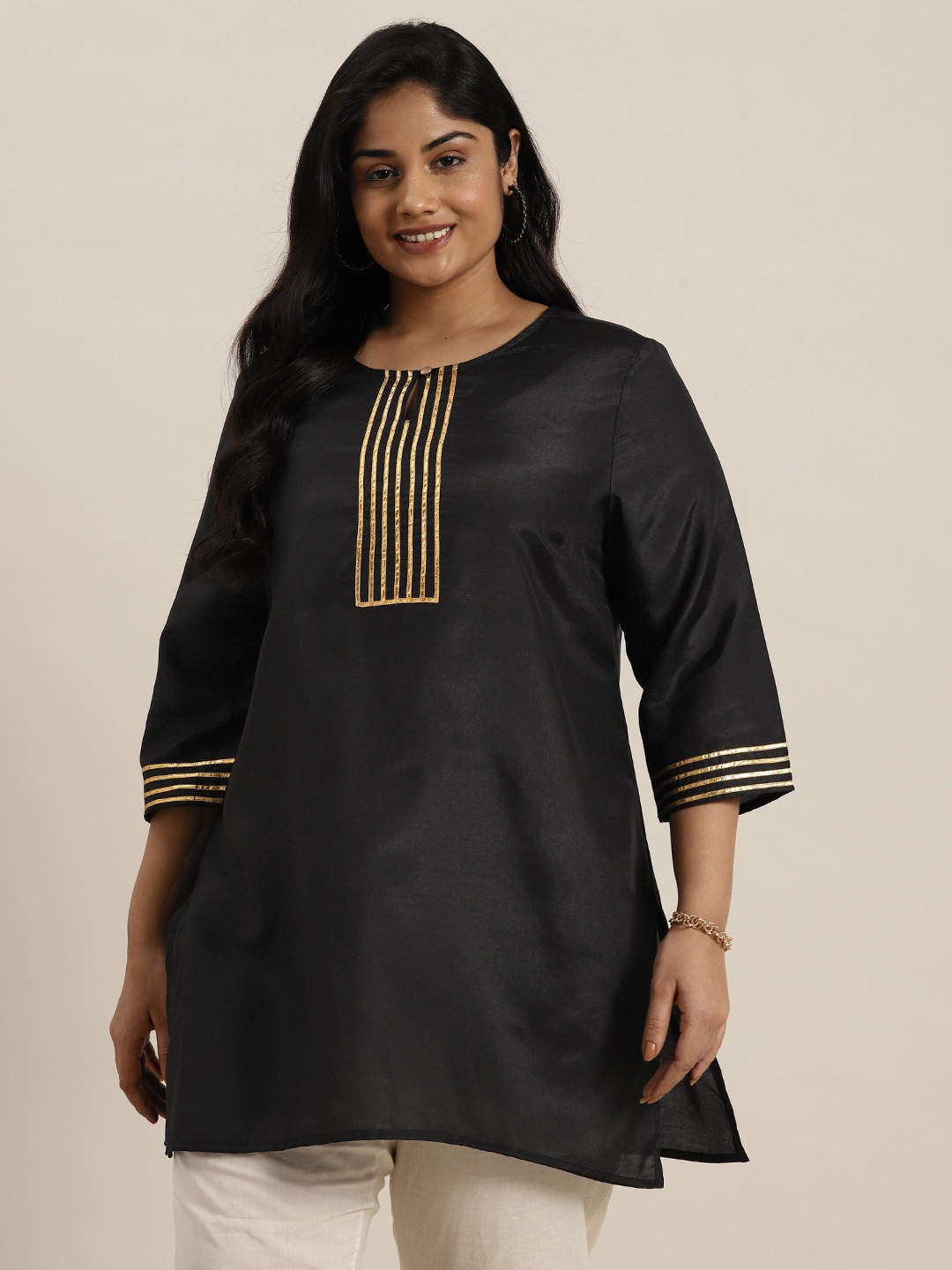 

Sztori Plus Size Yoke Design Gotta Patti Detail Straight Kurti, Black