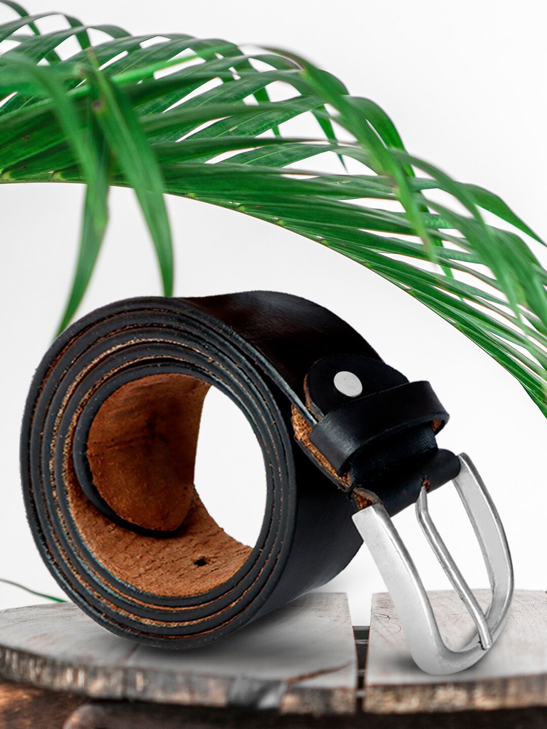 

WELBAWT Men Black Leather Belt
