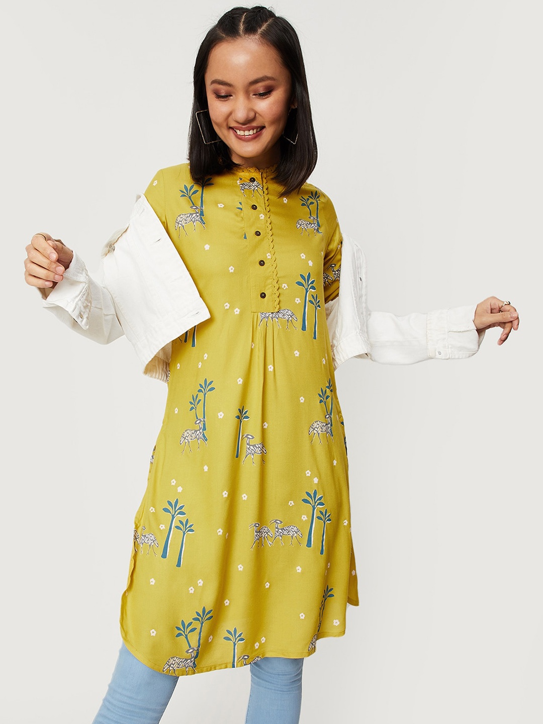 

max Abstract Printed Kurta, Yellow