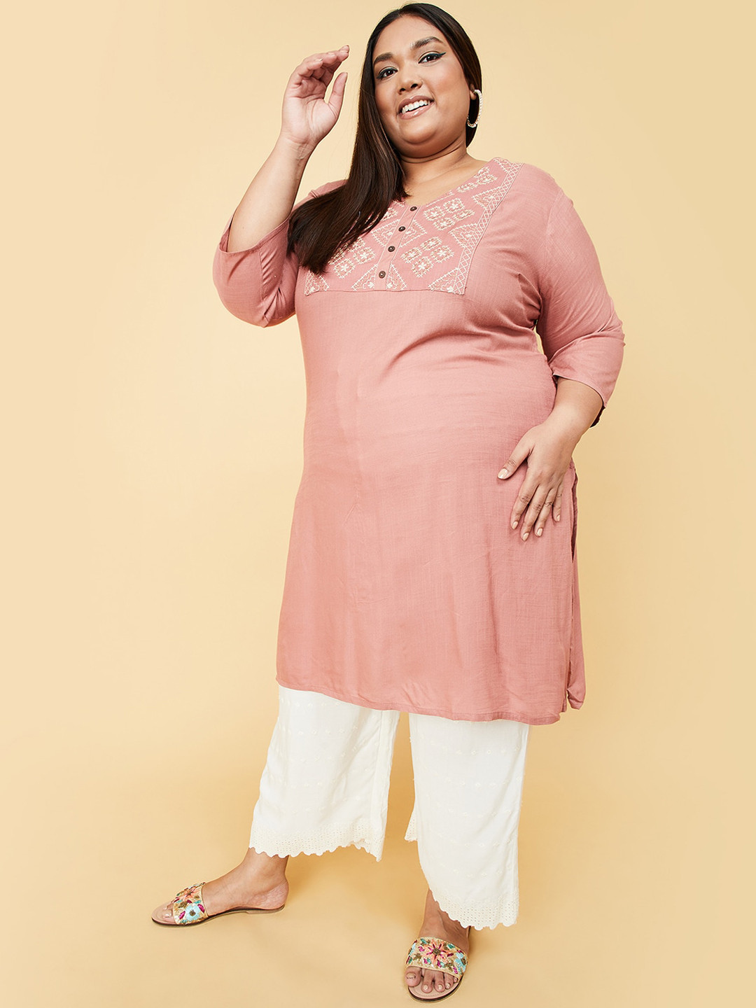 

max Ethnic Motifs Embroidered Keyhole Neck Thread Work Pastels Kurta, Mauve