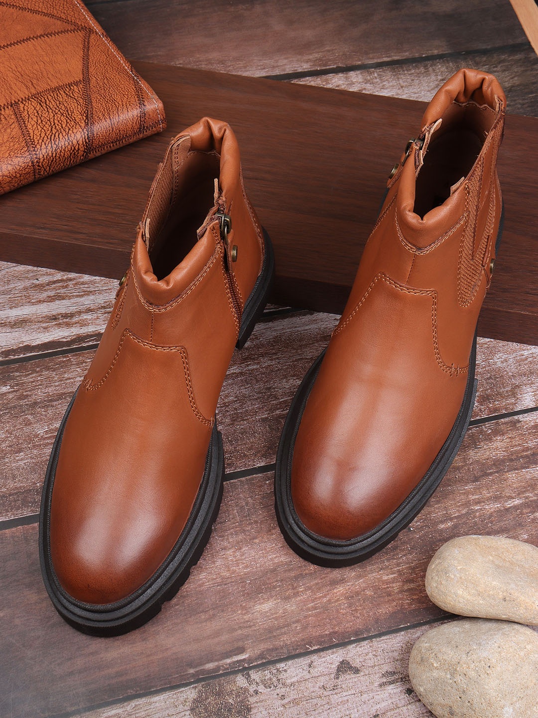 

EZOK Men Tan-Colored Leather Mid-Top Casual Chelsea Boots