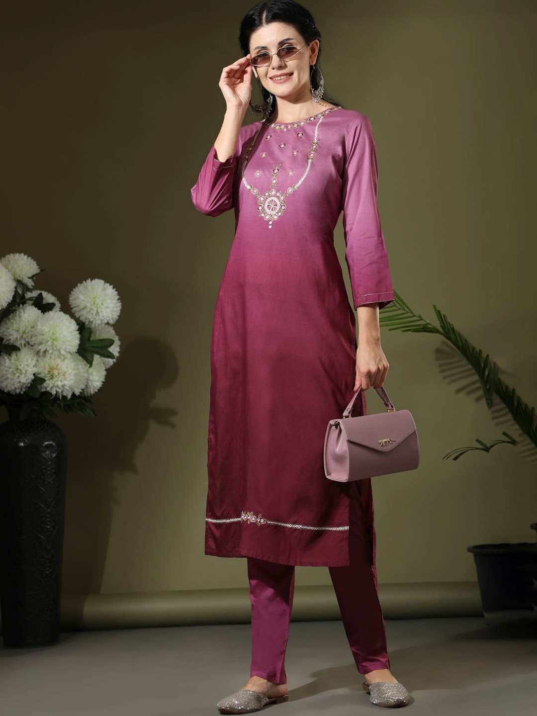 

KALINI Embroidered Thread Work Linen Kurta with Trousers, Pink