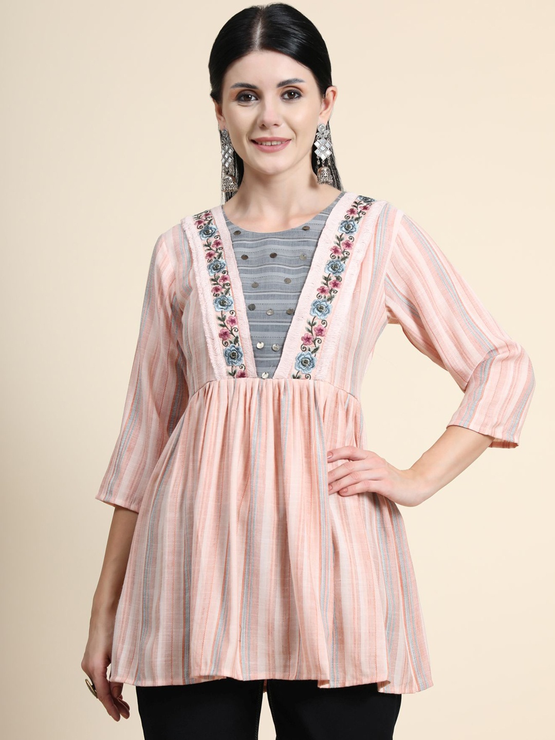 

KALINI Women Green Printed Linen Kurta with Trousers & With Dupatta
