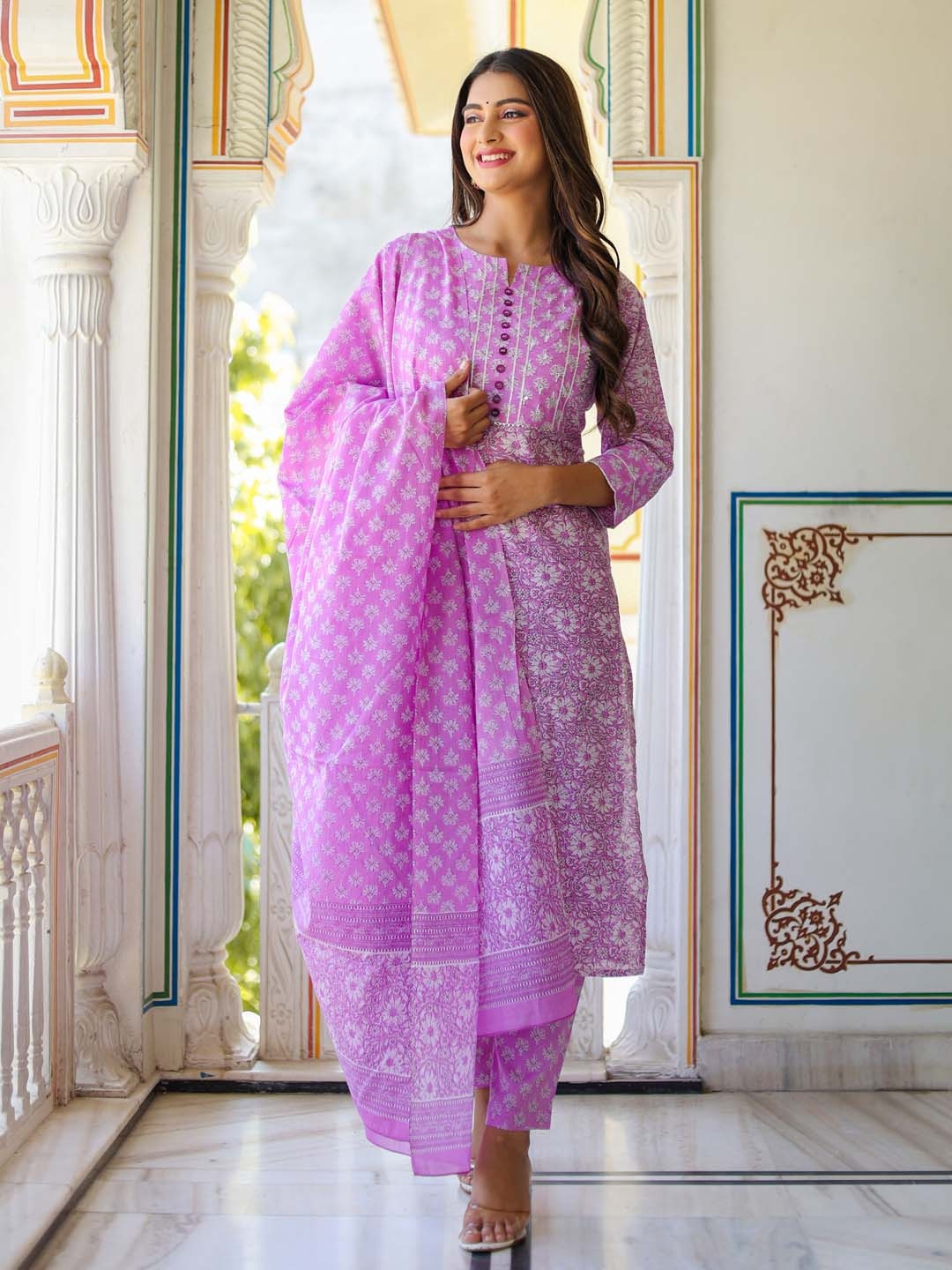 

YASH GALLERY Women Floral Printed Pure Cotton Kurta with Trousers & Dupatta, Purple