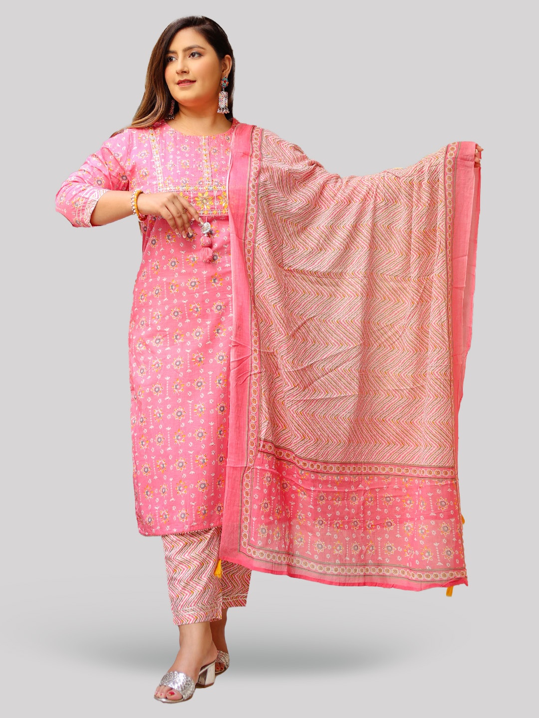 

YASH GALLERY Women Floral Printed Sequinned Pure Cotton Kurta with Trousers & Dupatta, Pink