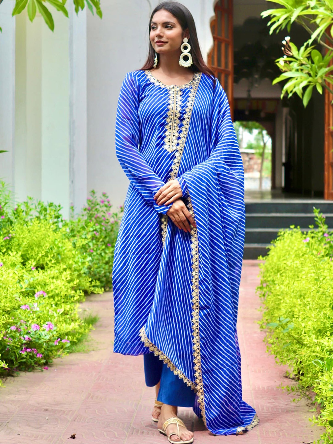 

OneWe Women Leheriya Printed Sequinned Kurta with Trousers & Dupatta, Blue