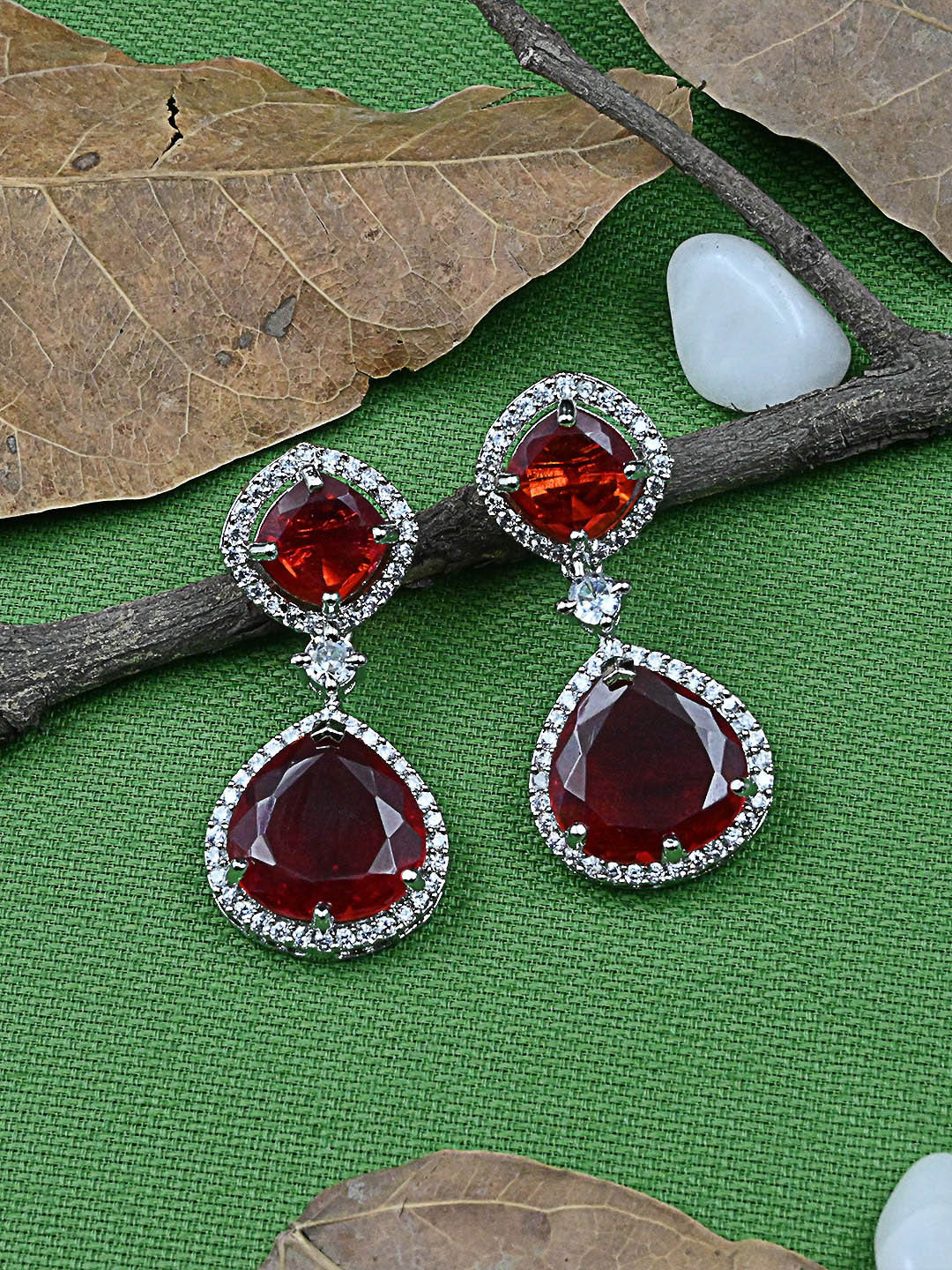 

StileAdda Red Silver-Plated Teardrop Shaped Drop Earrings