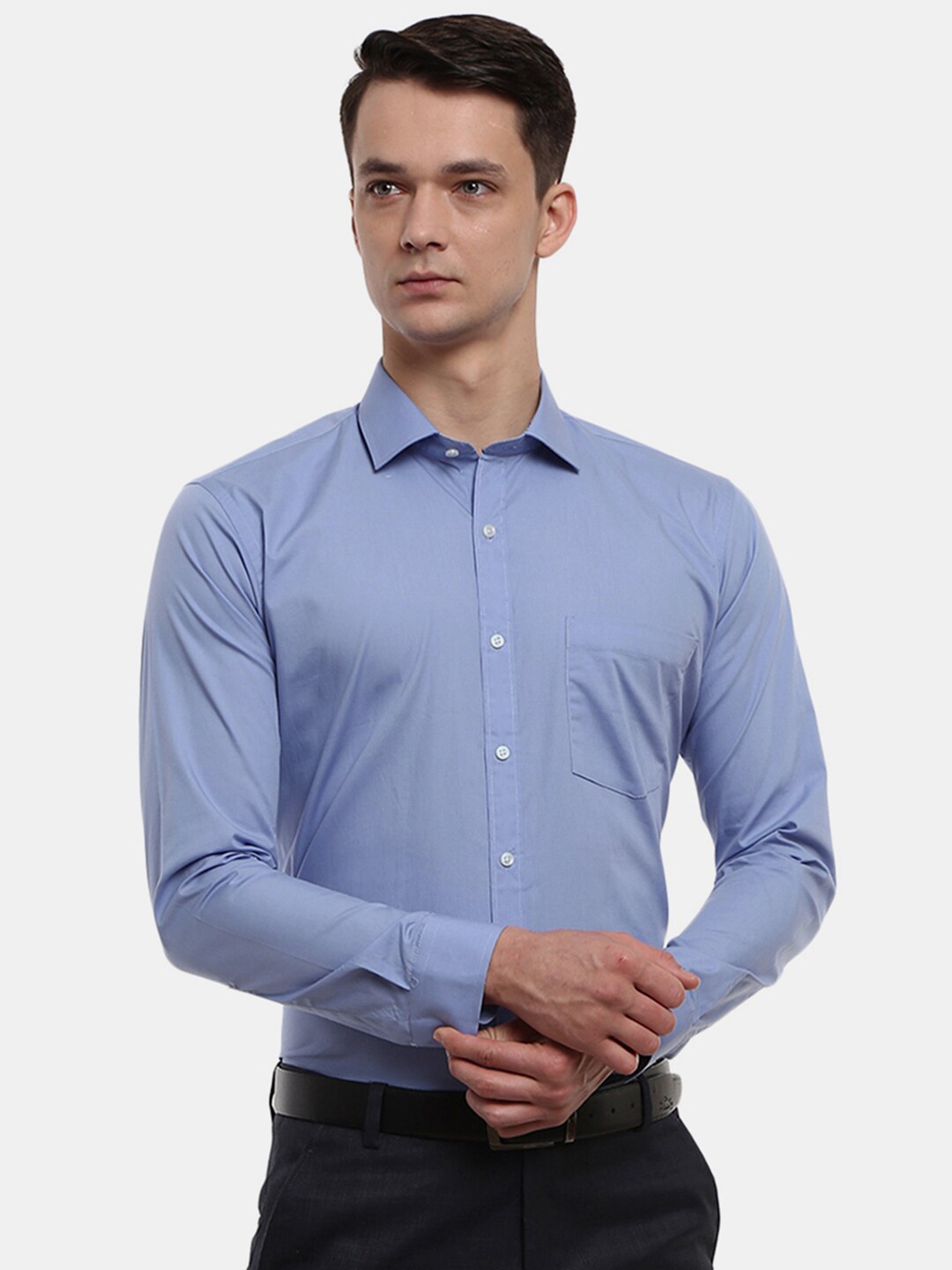 

J White by Vmart Men Blue Cotton Solid Classic Formal Shirt