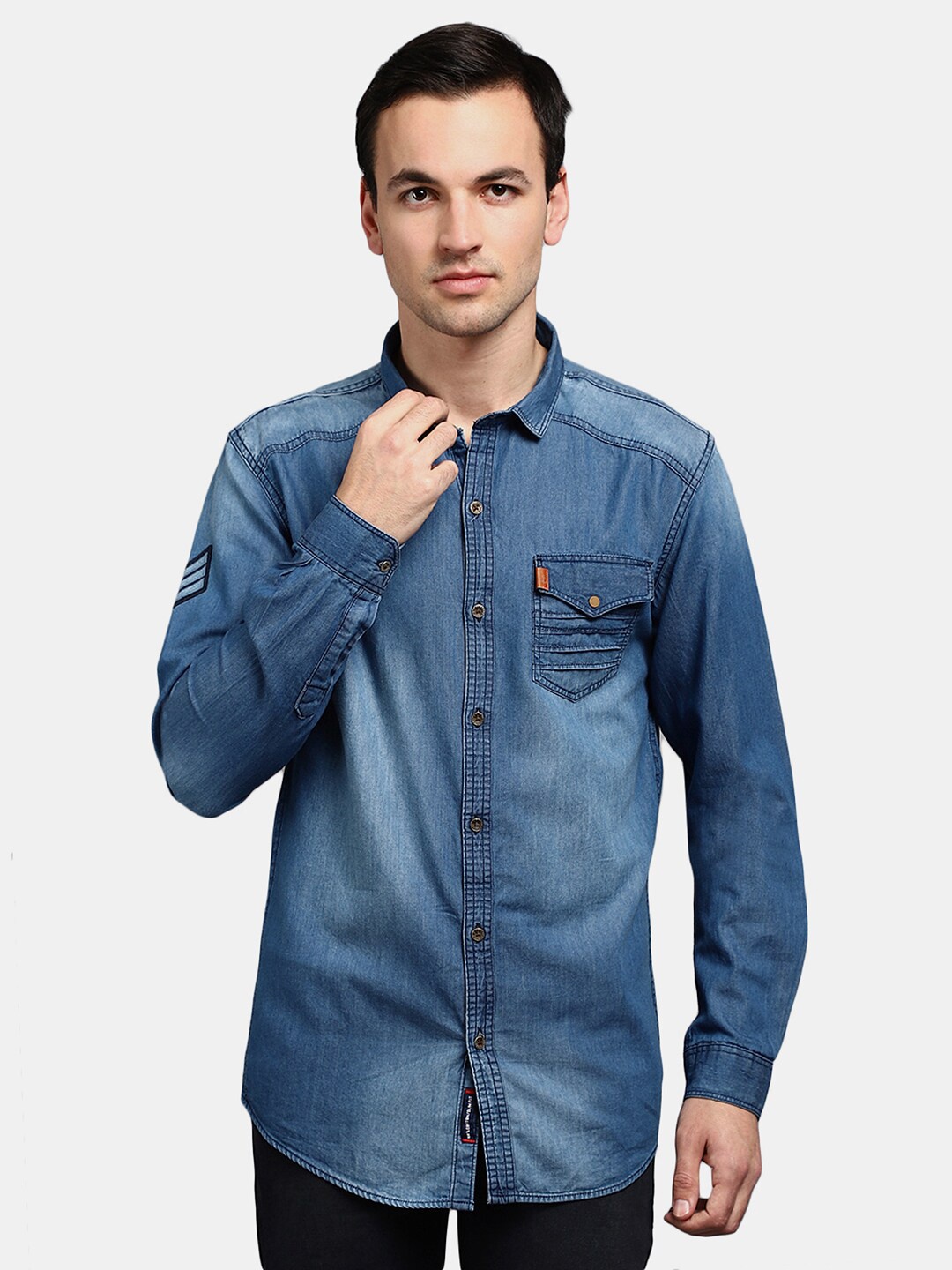 

V-Mart Men Blue Cotton Classic Slim Fit Faded Casual Shirt