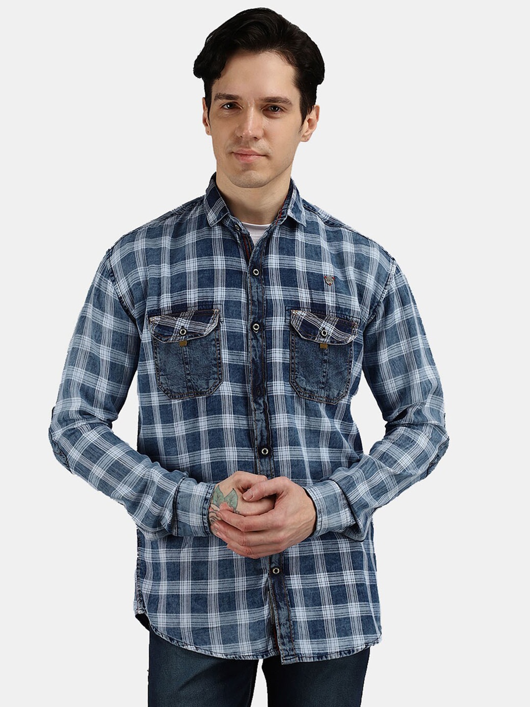 

V-Mart Men Blue Cotton Classic Slim Fit Checked Casual Shirt