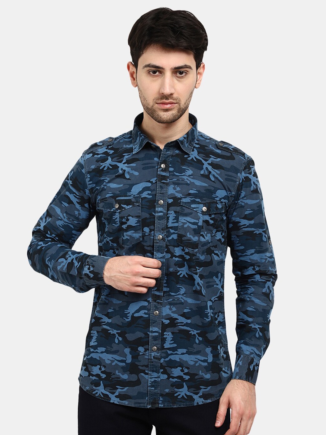 

V-Mart Men Navy Blue Classic Printed Cotton Casual Shirt
