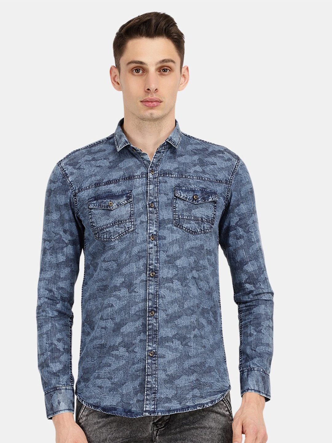 

V-Mart Men Blue Classic Printed Cotton Casual Shirt