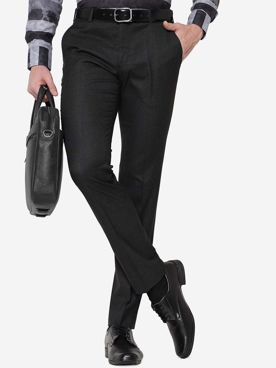 

JB STUDIO Men Slim Fit Cotton Trousers, Black