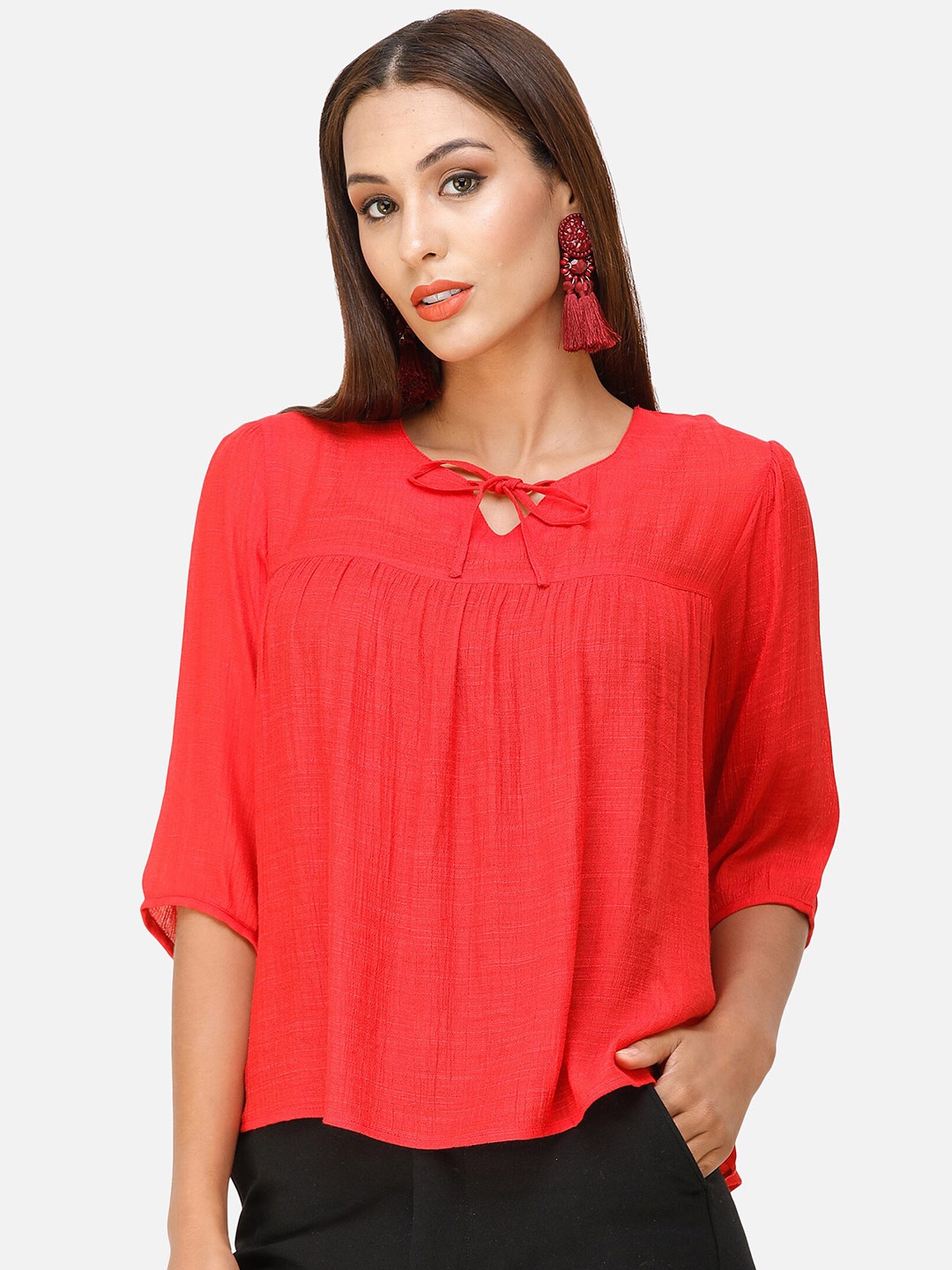 

DECHEN Tie-Up Neck Empire Top, Red
