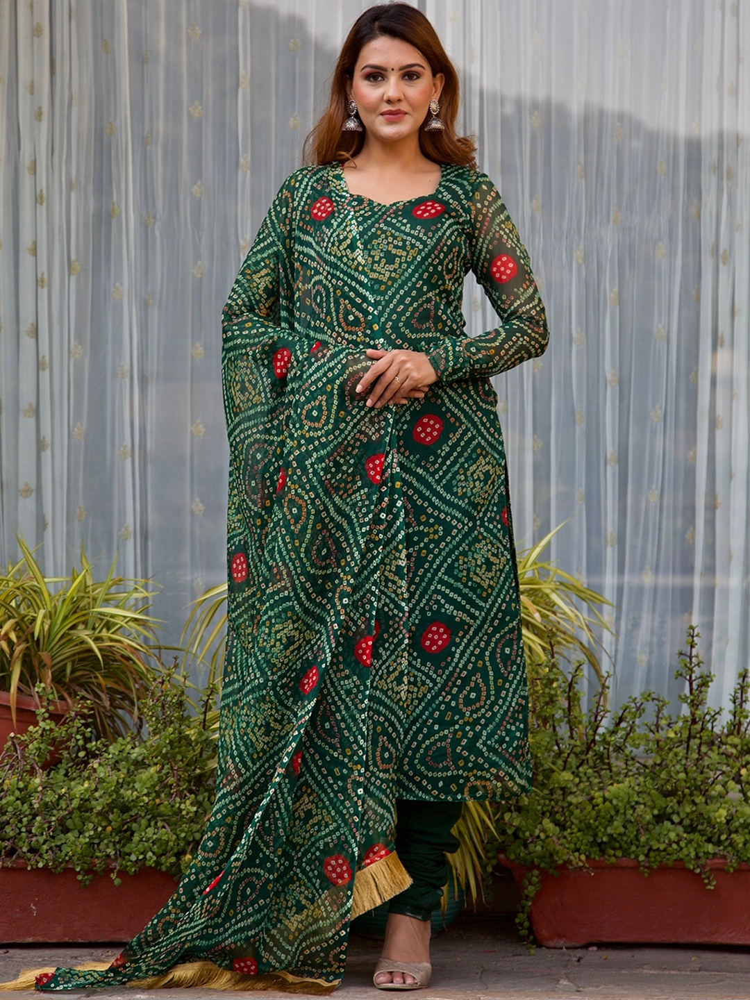 

OneWe Women Bandhani Printed Kurta with Churidar & Dupatta, Green