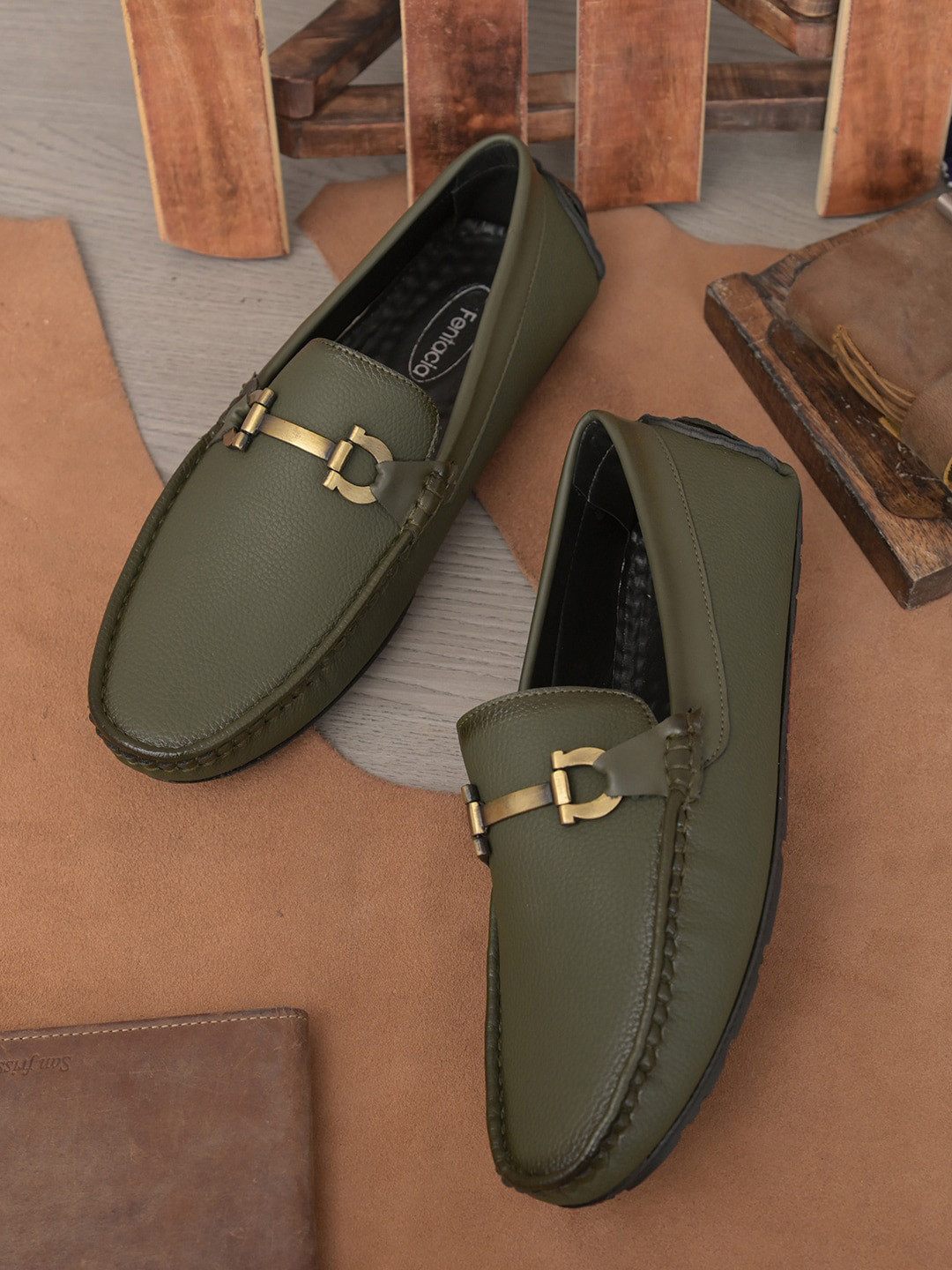 

Fentacia Men Horsebit Loafers, Olive