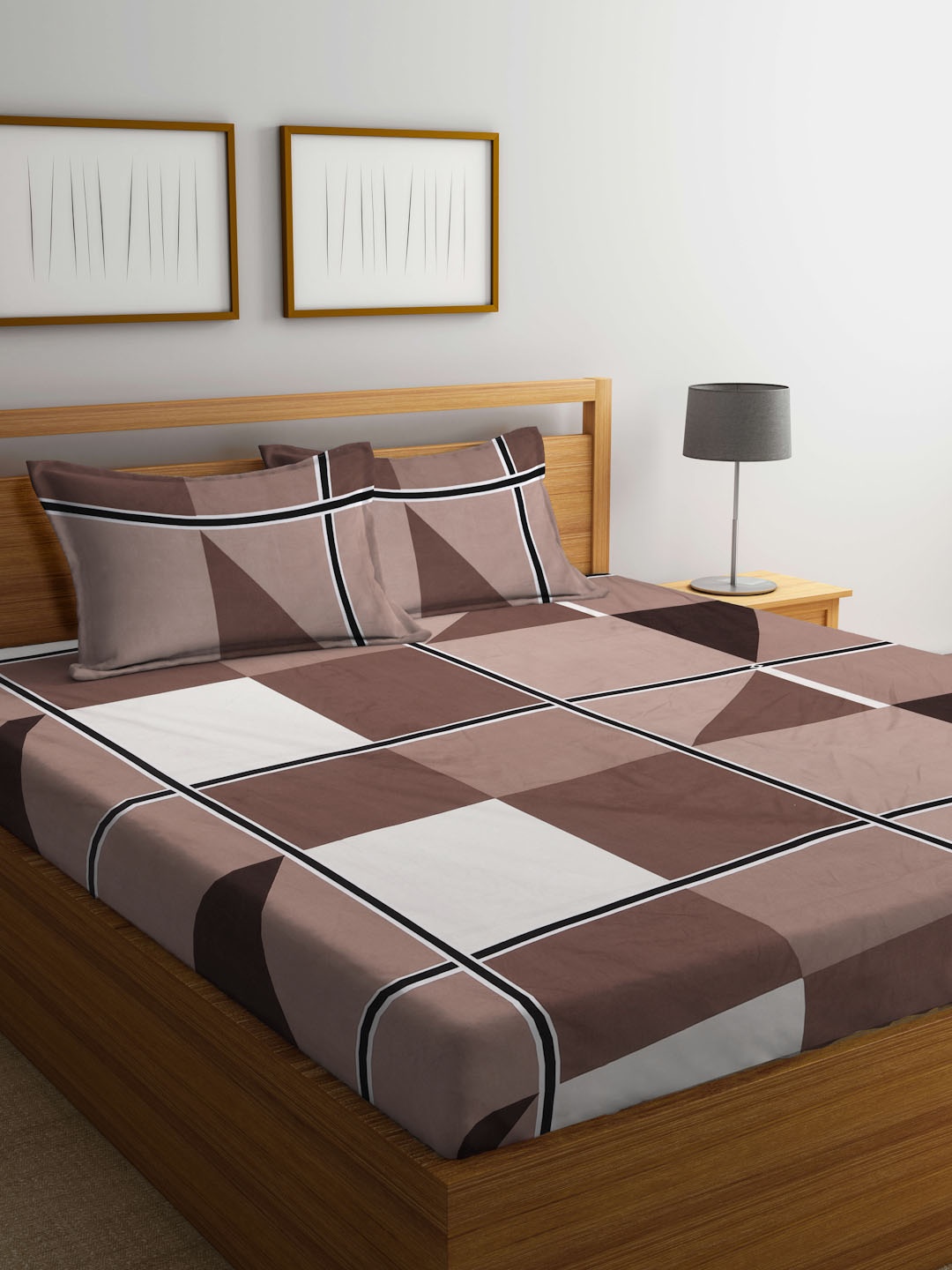 

KLOTTHE Geometric Printed 300 TC Fitted King Bedsheet with 2 Pillow Covers, Brown