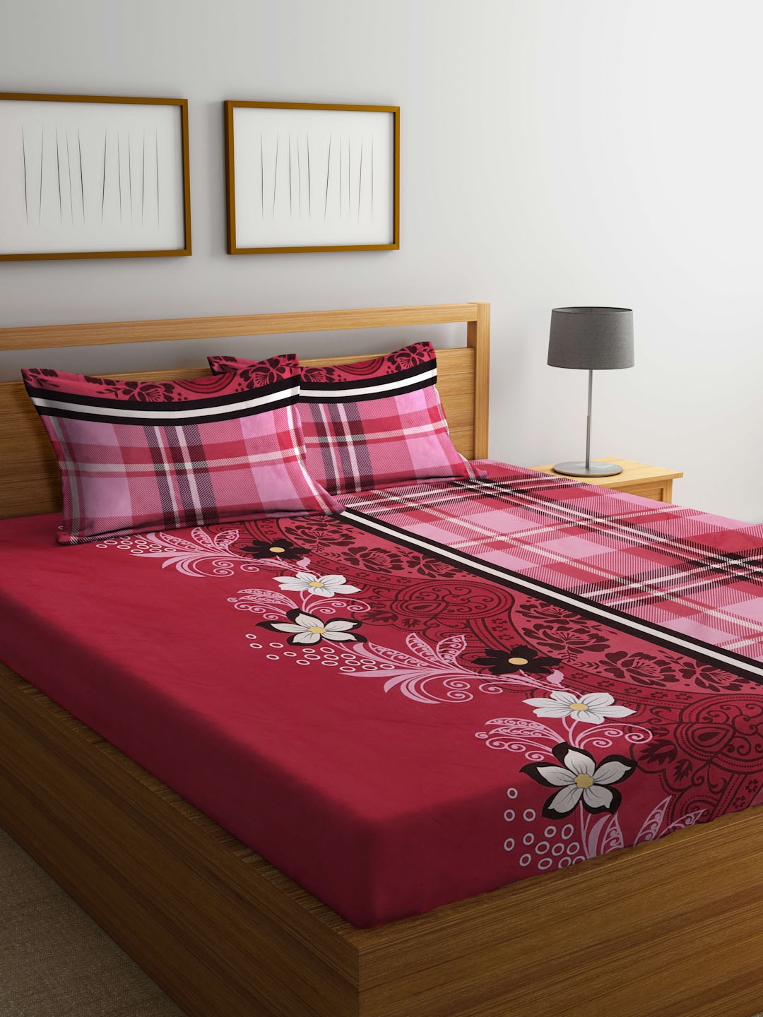 

KLOTTHE Floral Printed 300 TC Fitted King Bedsheet with 2 Pillow Covers, Maroon